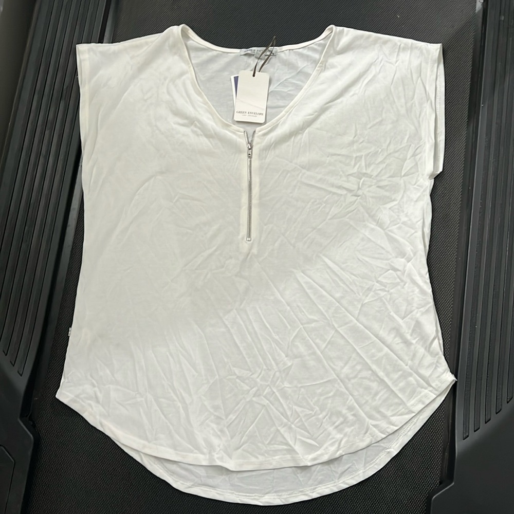 Green Envelope - off white top.